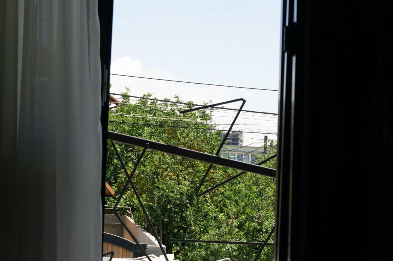 Guesthouse Kado Тбилиси Экстерьер фото